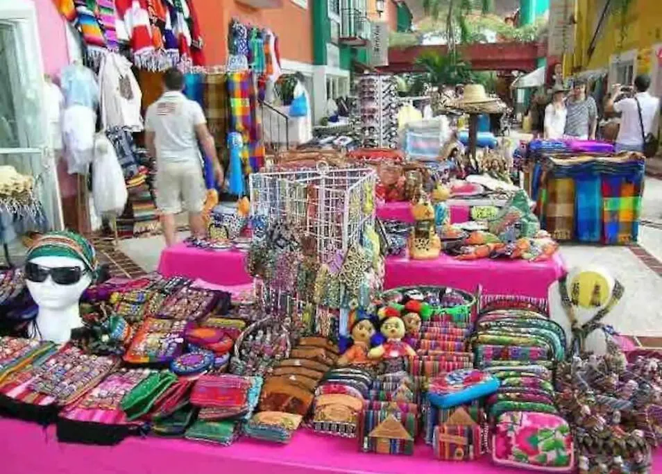 Oasis Sensory Room - Market 28 Cancun Mexico
